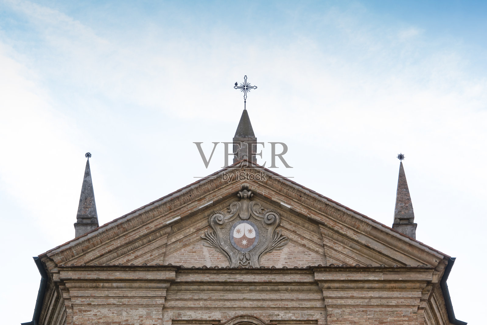 他问起了卡迈恩。意大利卢戈的教堂照片摄影图片