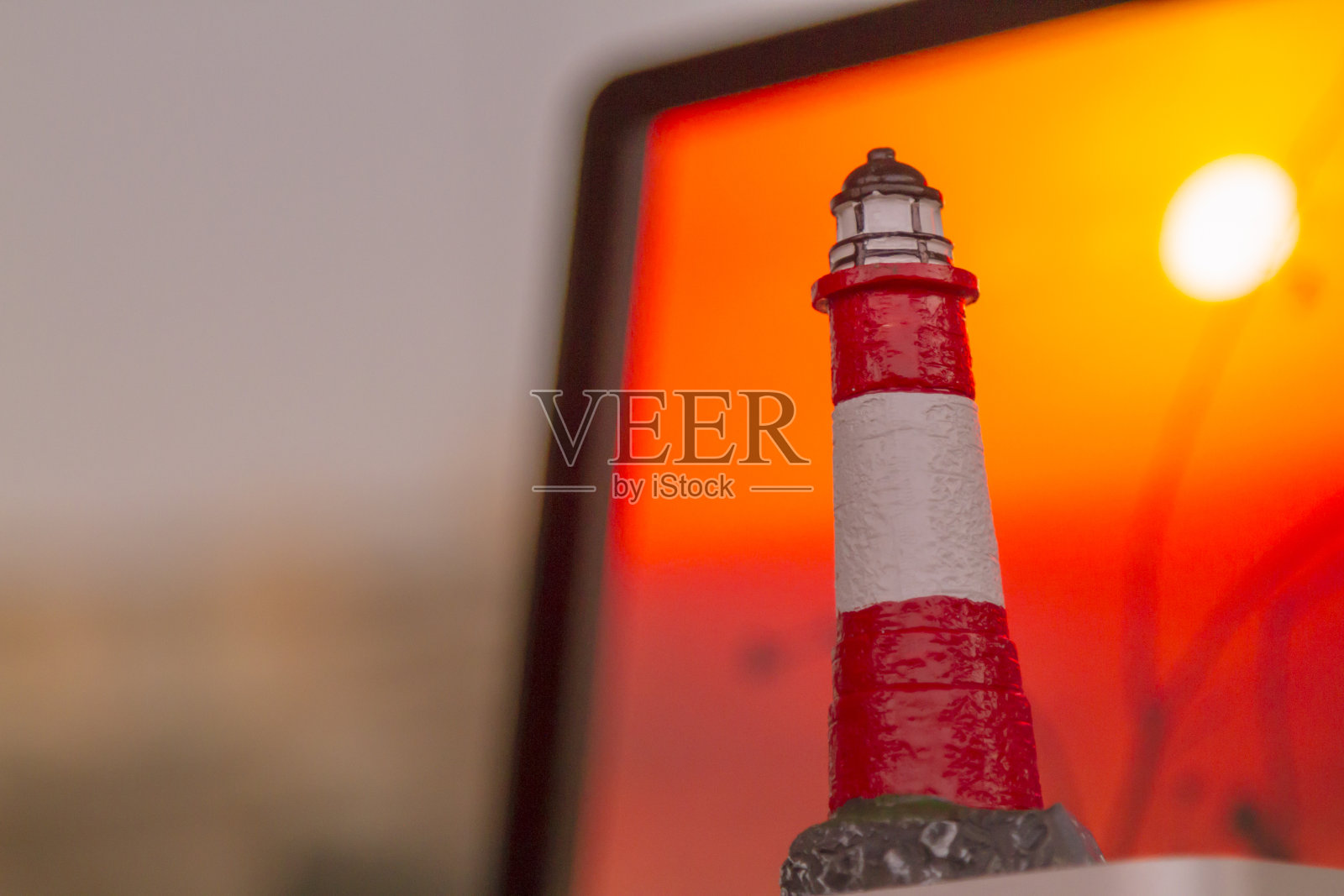 通过我的创造性思维旅行到乌斯怀亚，世界上最后的一点或世界各地的海滩灯塔。照片摄影图片