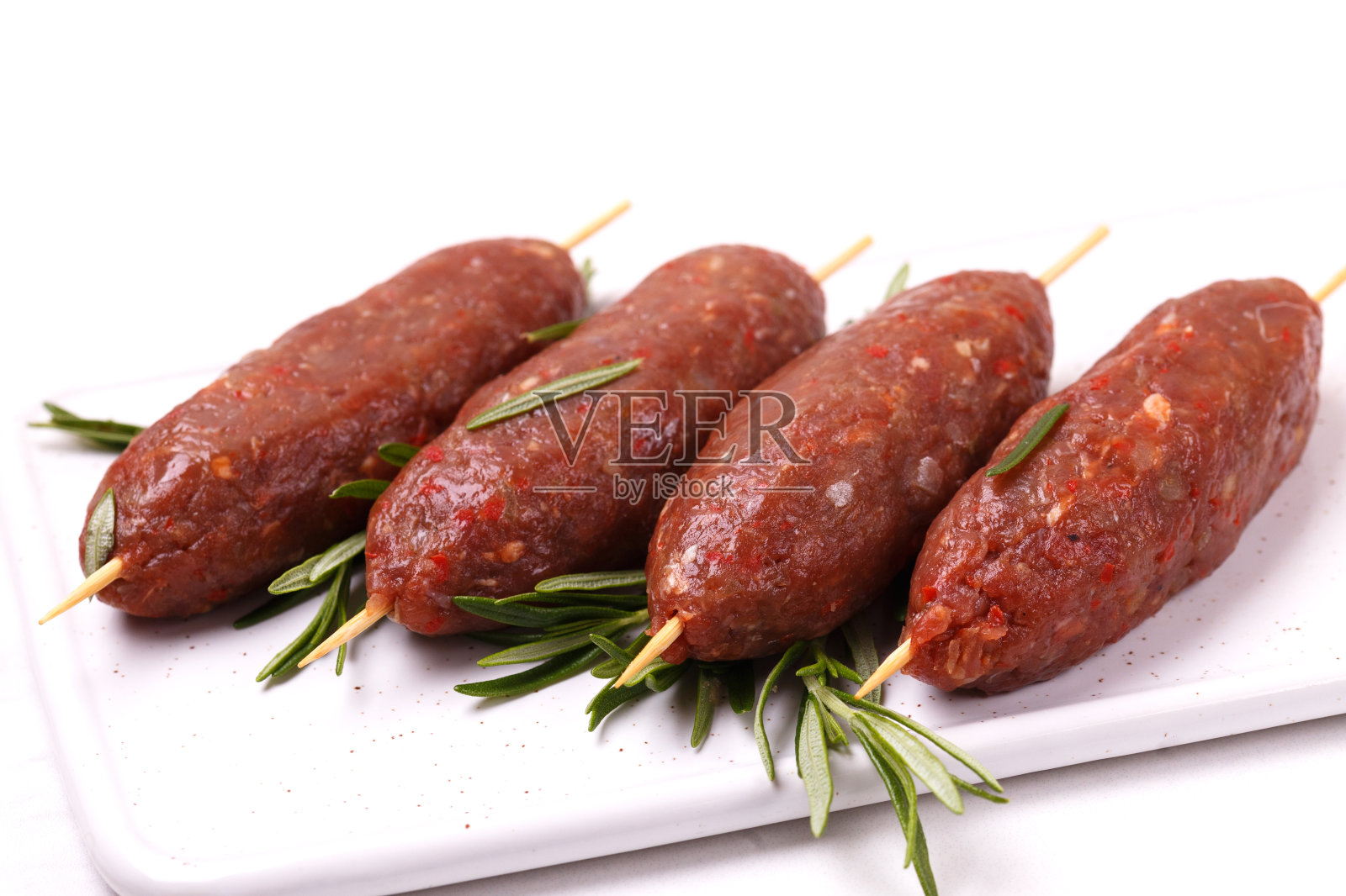 卢拉烤肉，吕丽亚烤肉。准备做饭。快餐照片摄影图片