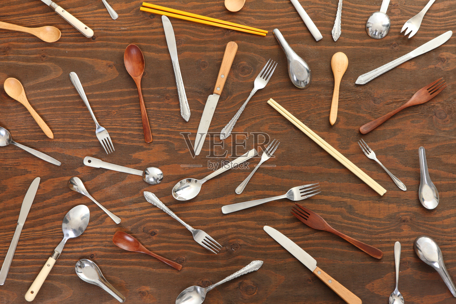 各种各样的餐具是否照片摄影图片