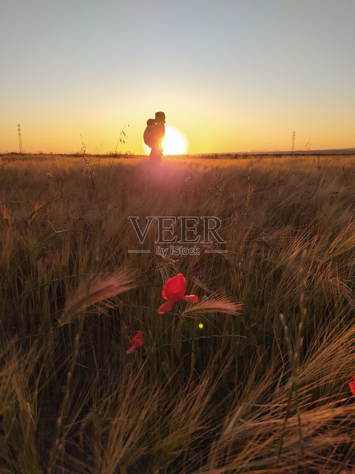 母亲的爱照片摄影图片