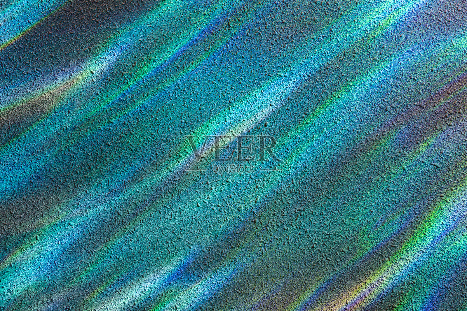 水的抽象照明通过镜子在墙上照片摄影图片