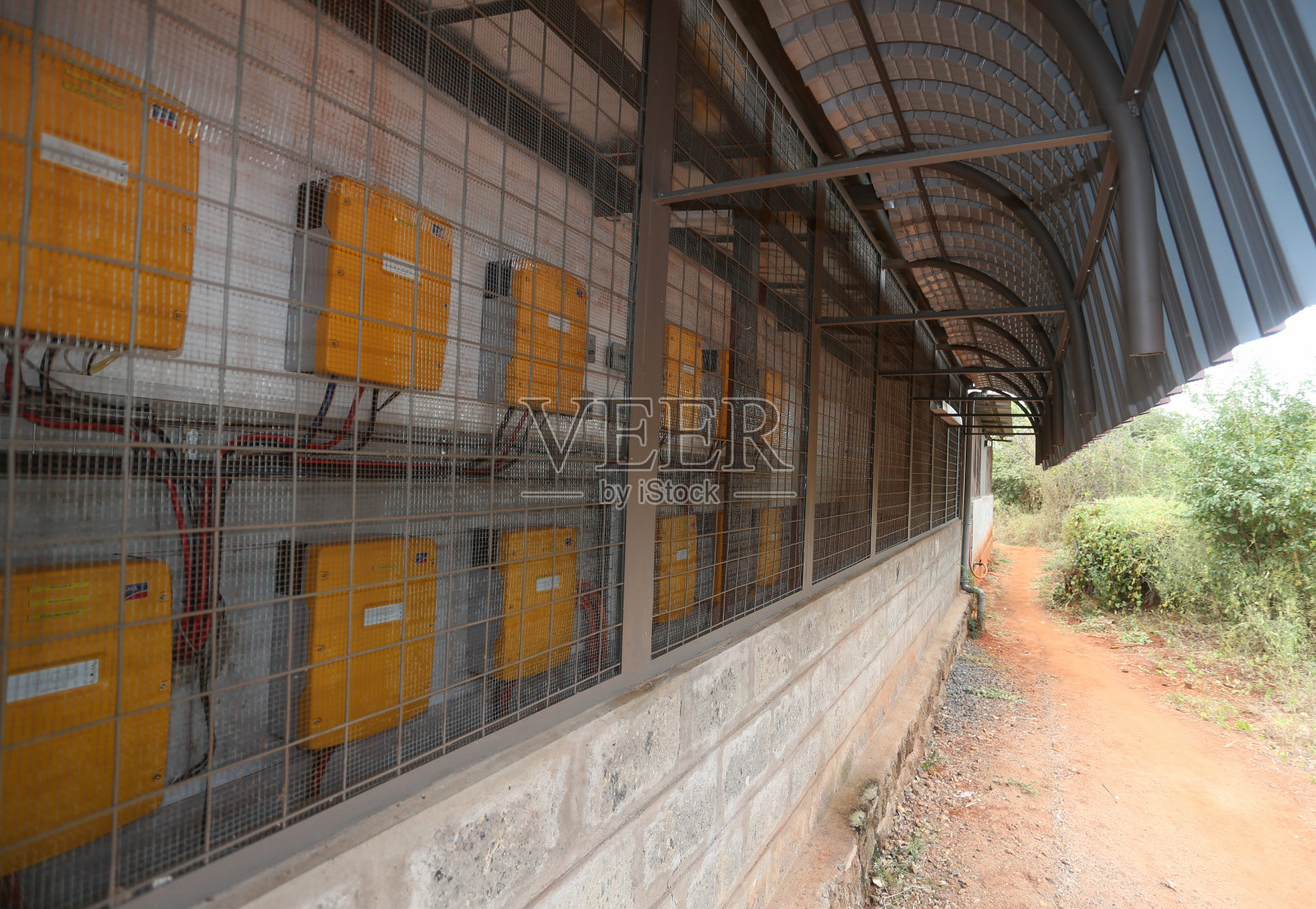 基兰古尼国家公园的太阳能电池板照片摄影图片