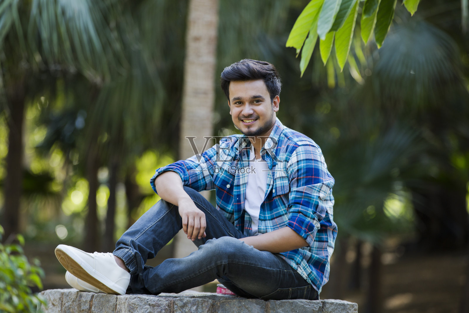 年轻男子-股票图像照片摄影图片