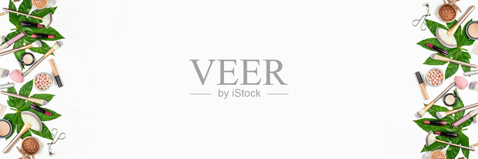 化妆品在白色背景与复制空间。平躺，俯视图。网页设计的水平横幅照片摄影图片