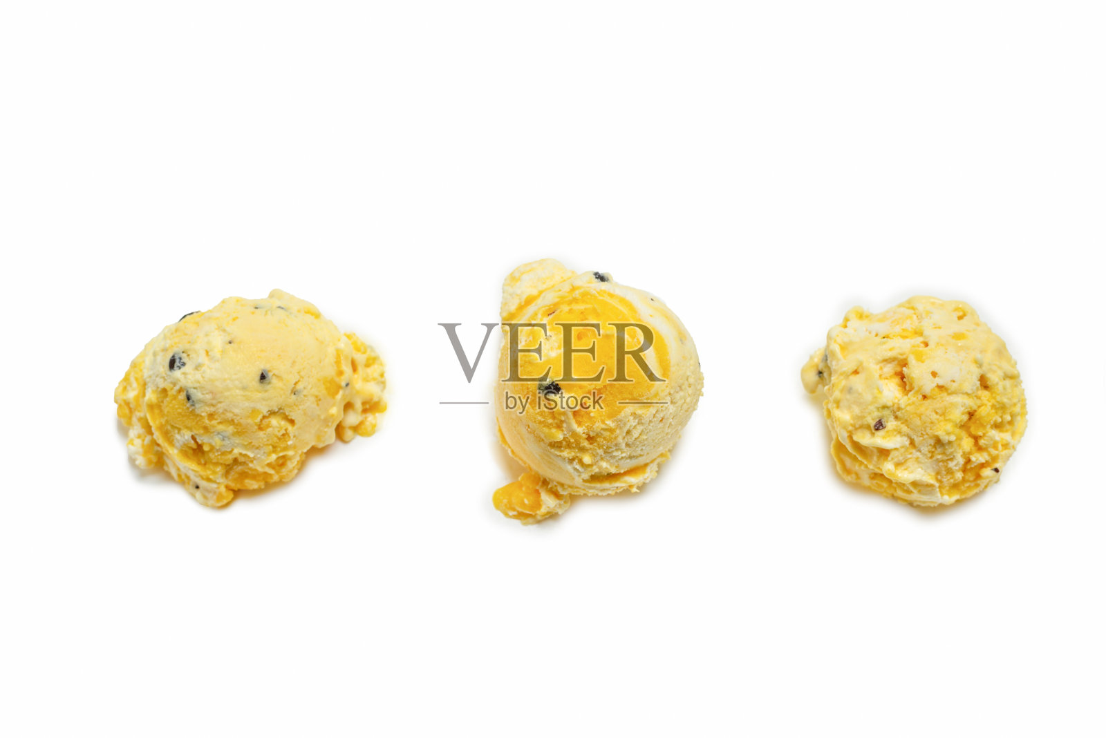 百香果冰淇淋球孤立照片摄影图片