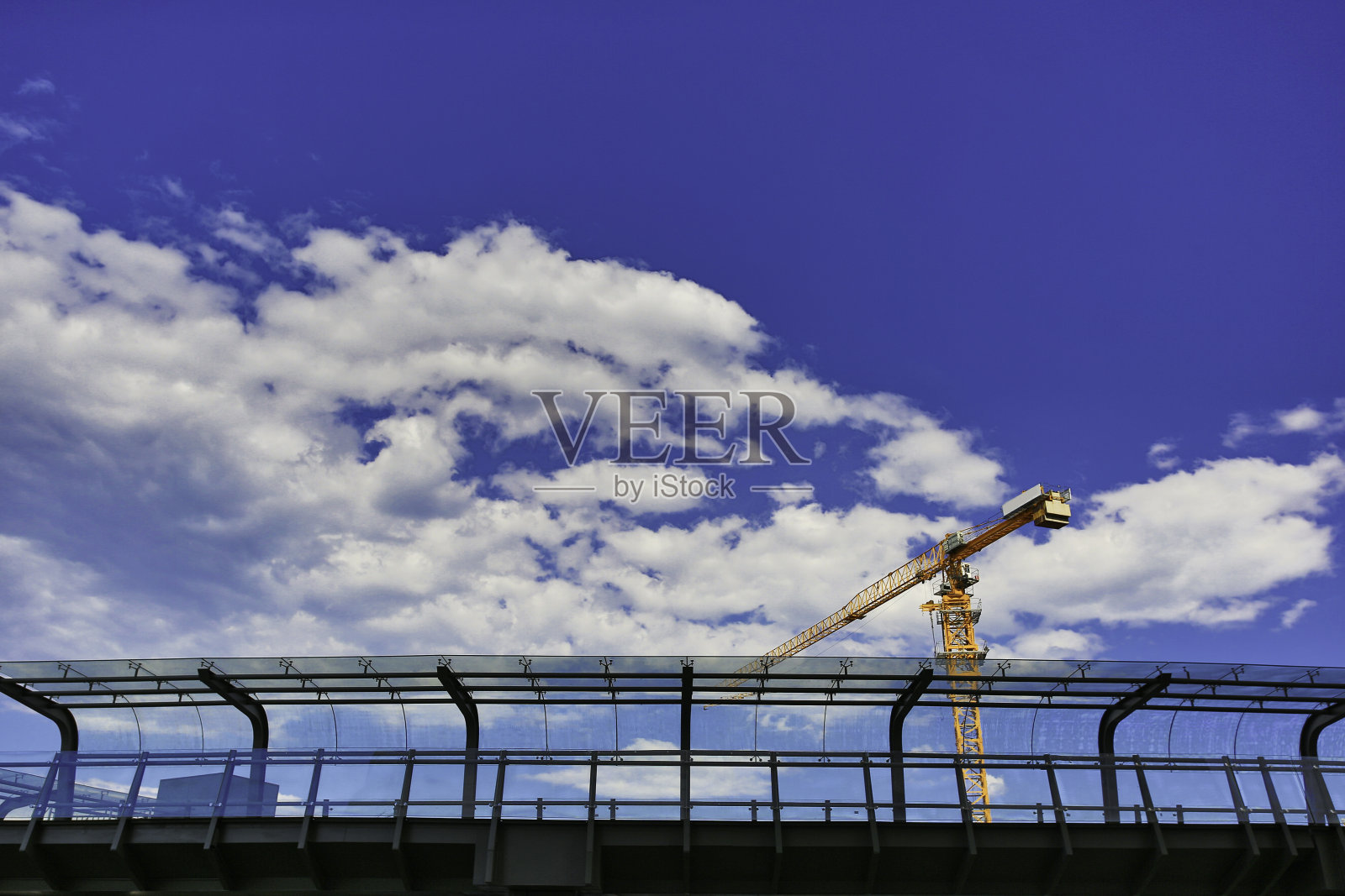 新建玻璃走廊照片摄影图片