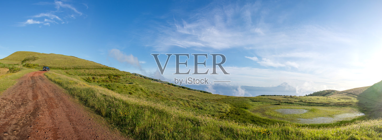 漫步亚速尔群岛。发现圣乔治岛，亚速尔群岛。葡萄牙。亚速尔群岛。船帆座照片摄影图片