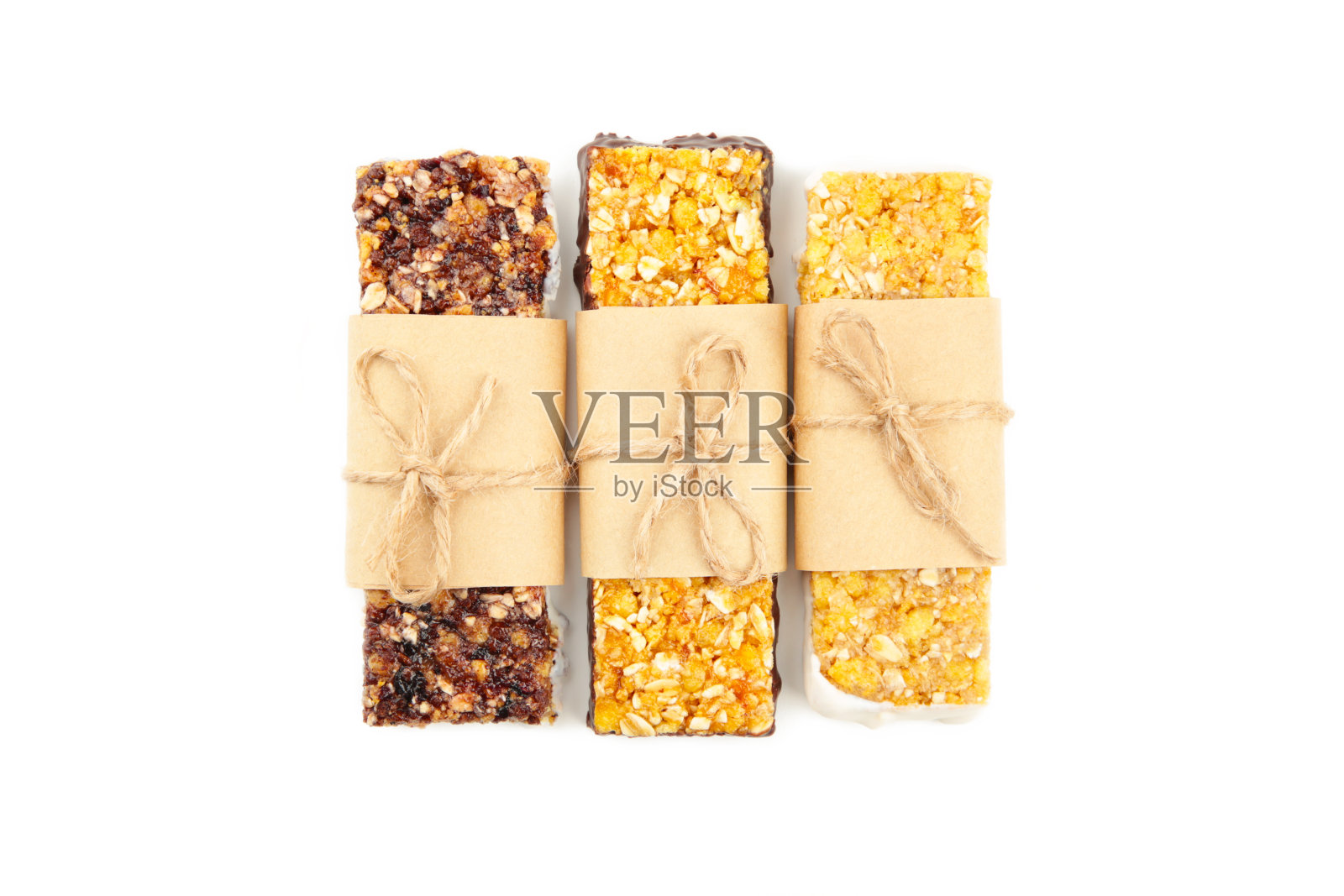 能量棒-零食健康的静止生活孤立在白色背景。照片摄影图片