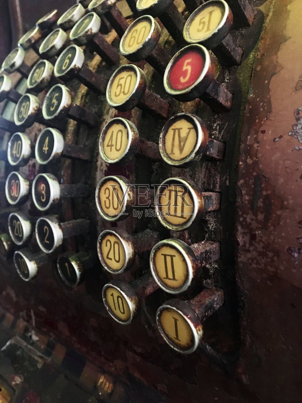 老式商业收银机照片摄影图片