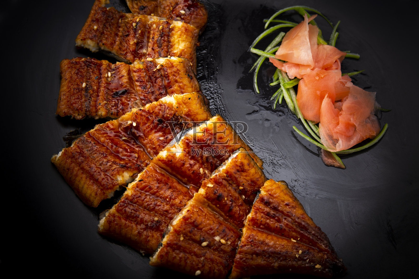 日本料理烤鳗鱼照片摄影图片