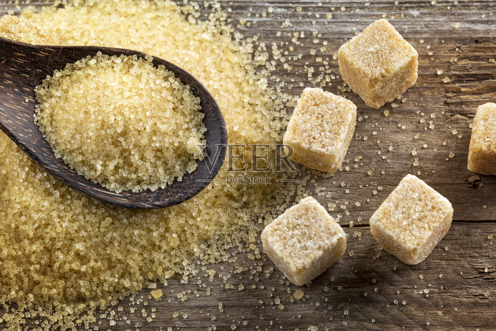 红糖和方糖照片摄影图片