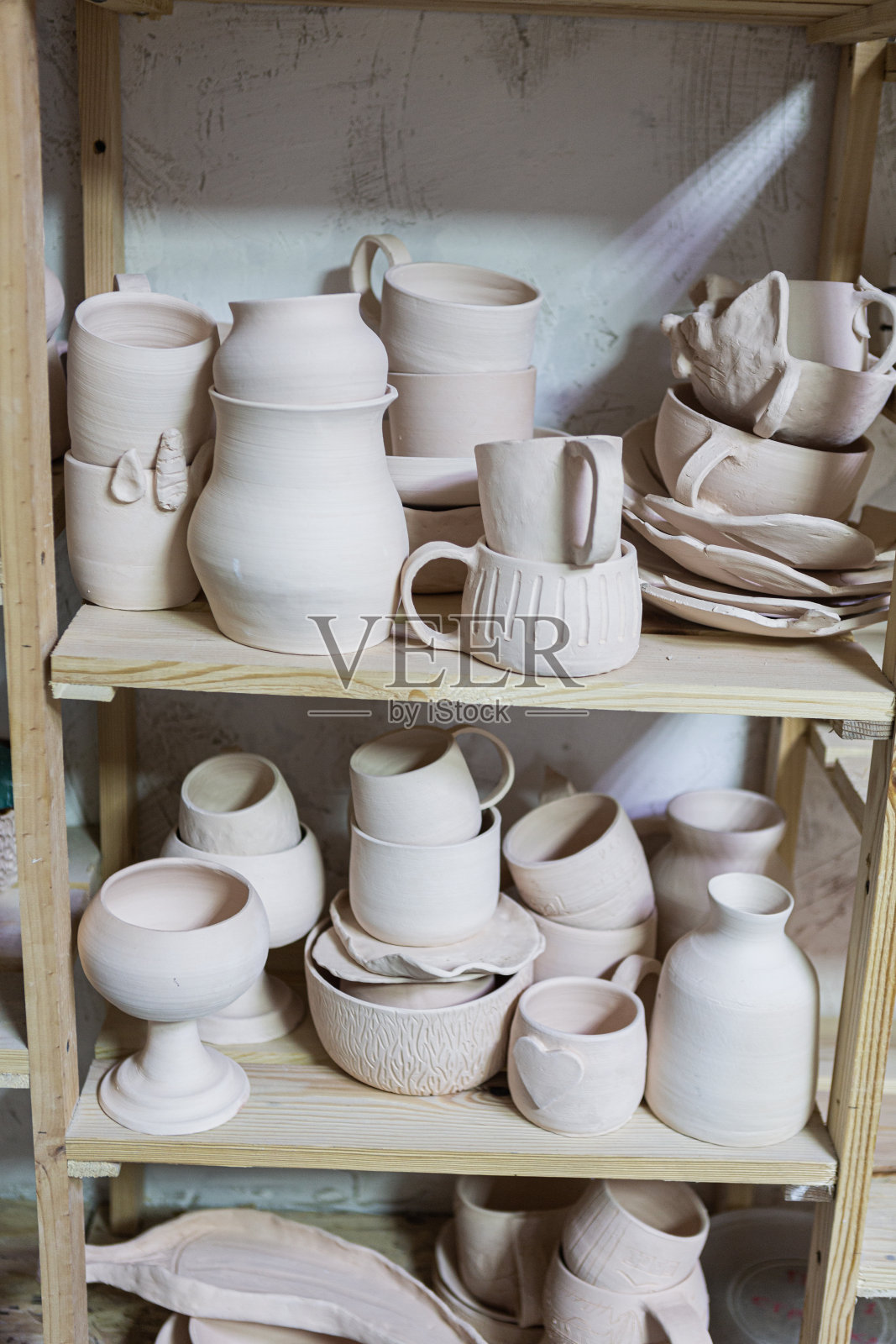 准备粘土陶器照片摄影图片