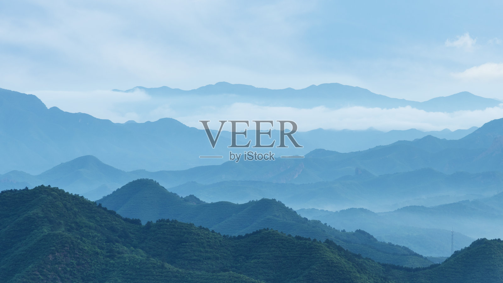 中国金山岭长城云海照片摄影图片