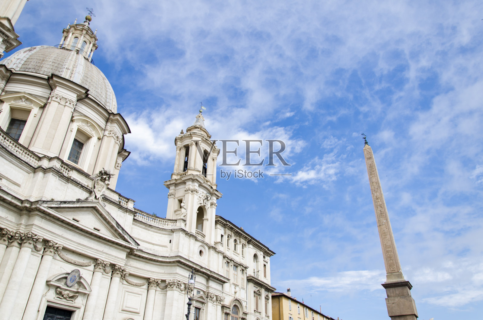 走在罗马的大街上-帕里奥尼照片摄影图片