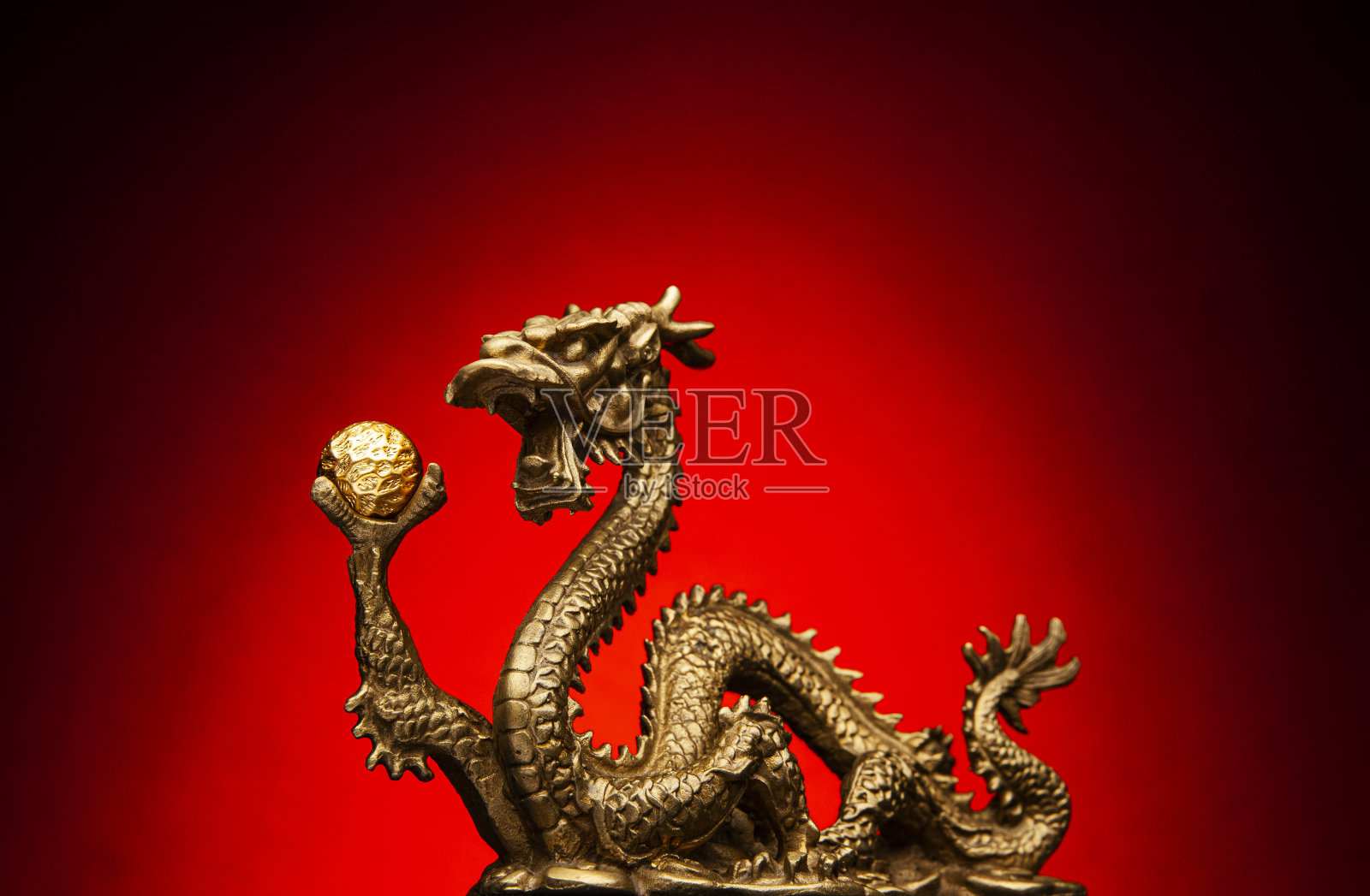 在红色的龙照片摄影图片