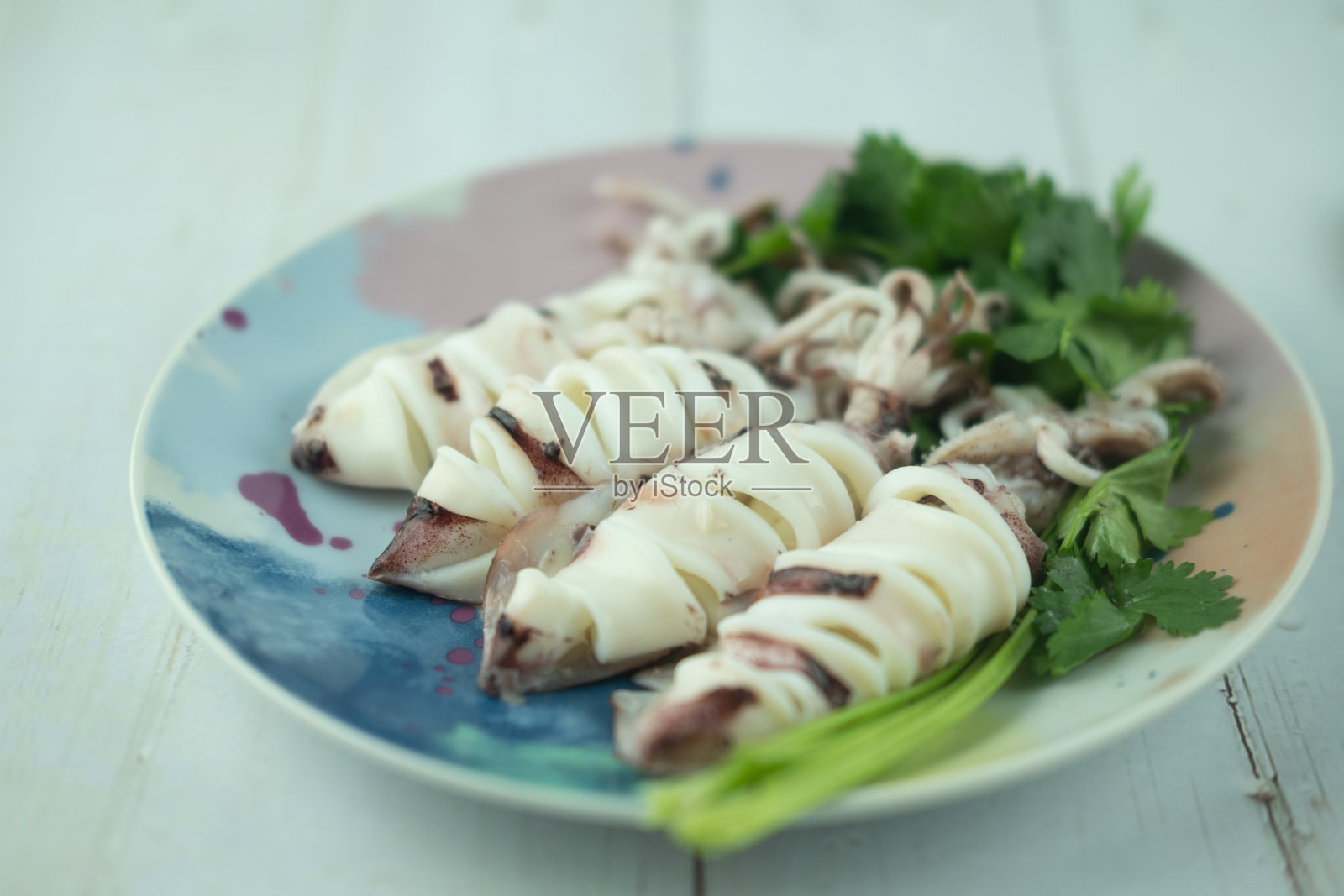 蒸鱿鱼或章鱼。泰国风格的海鲜照片摄影图片