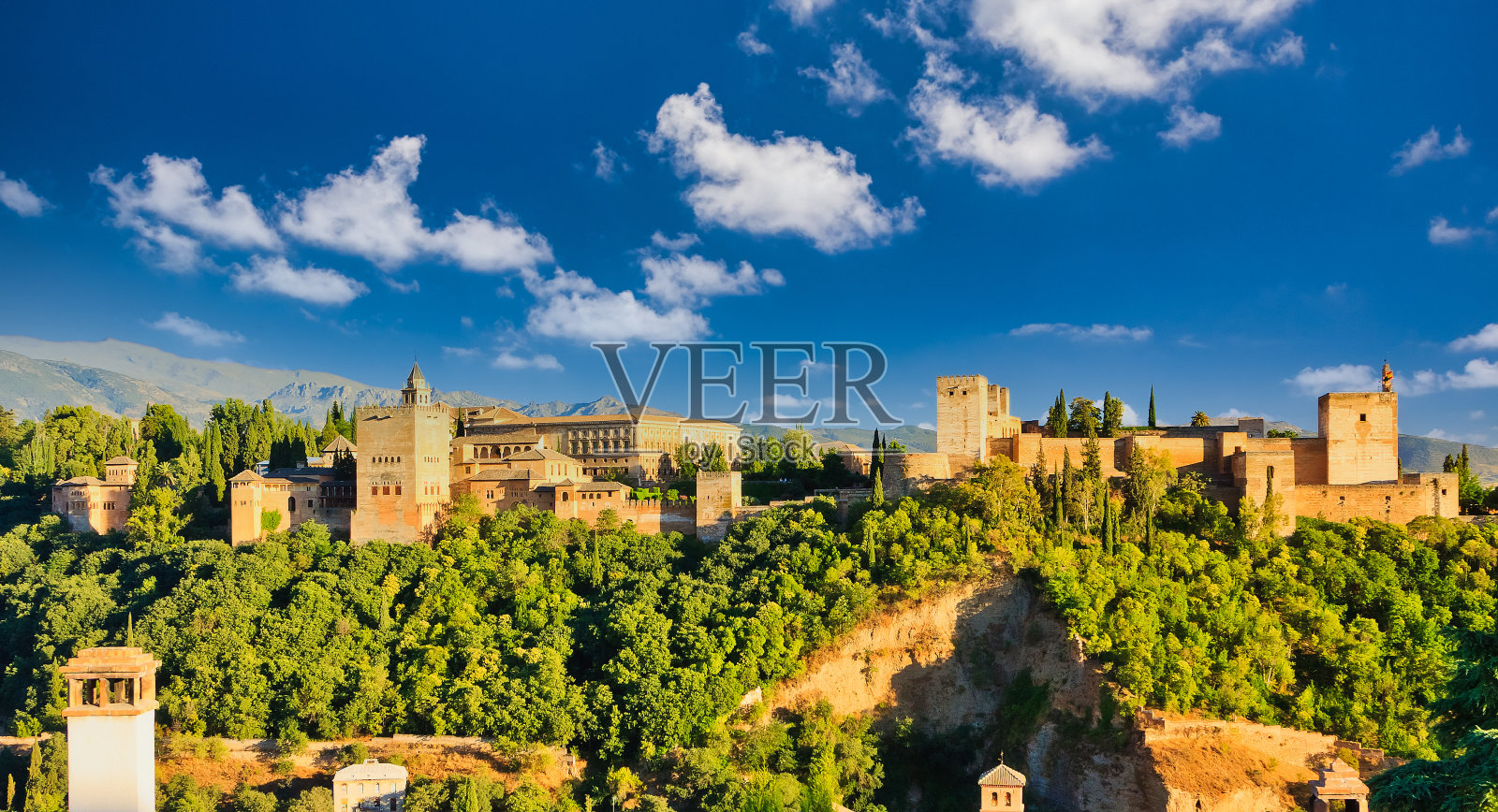 阿罕布拉宫，格拉纳达，西班牙照片摄影图片