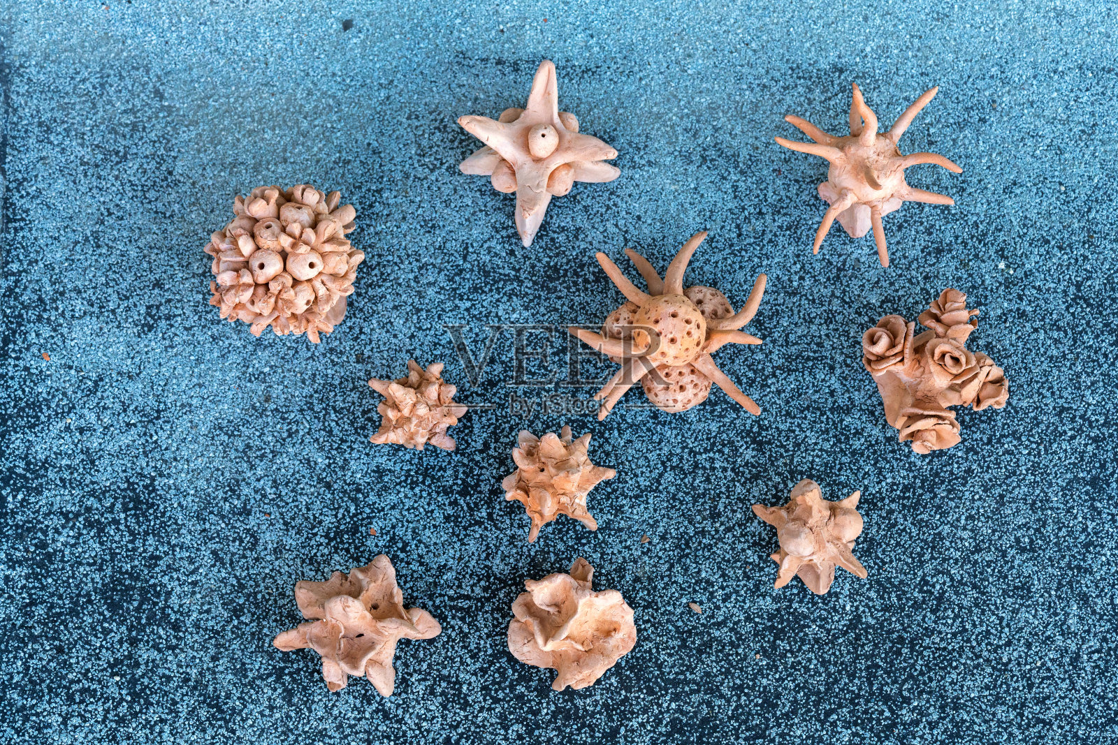 来自太空的不同冠状病毒突变照片摄影图片