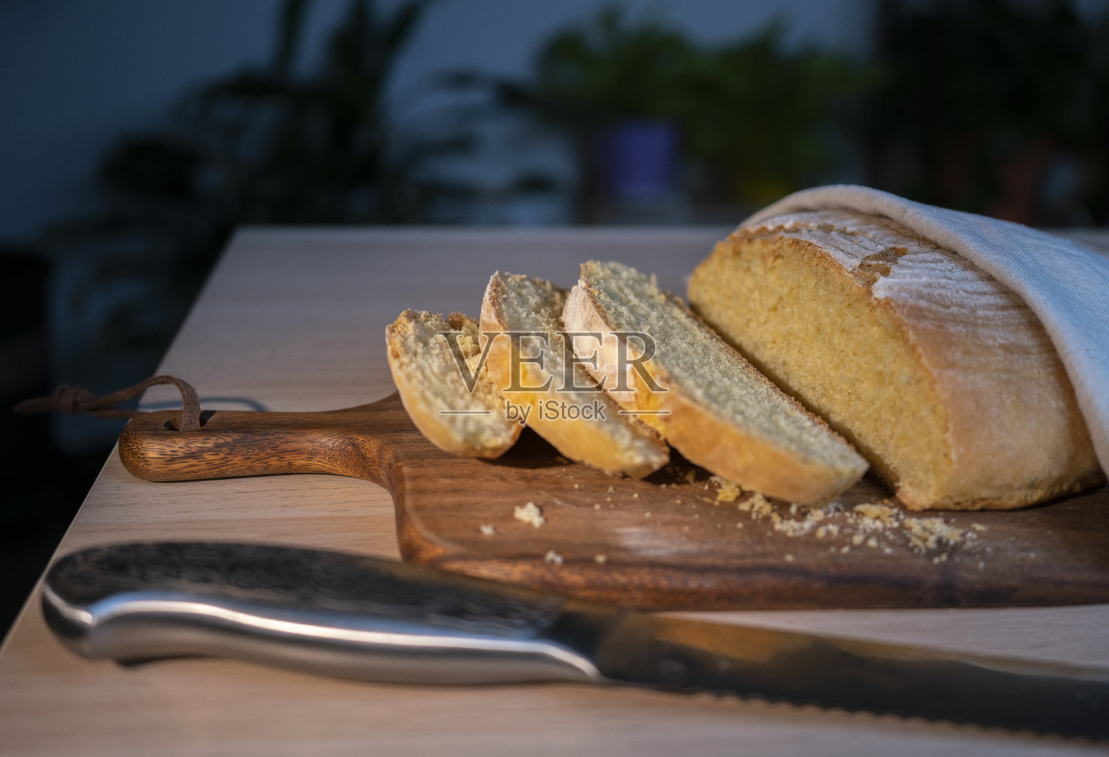 工匠全麦面包照片摄影图片