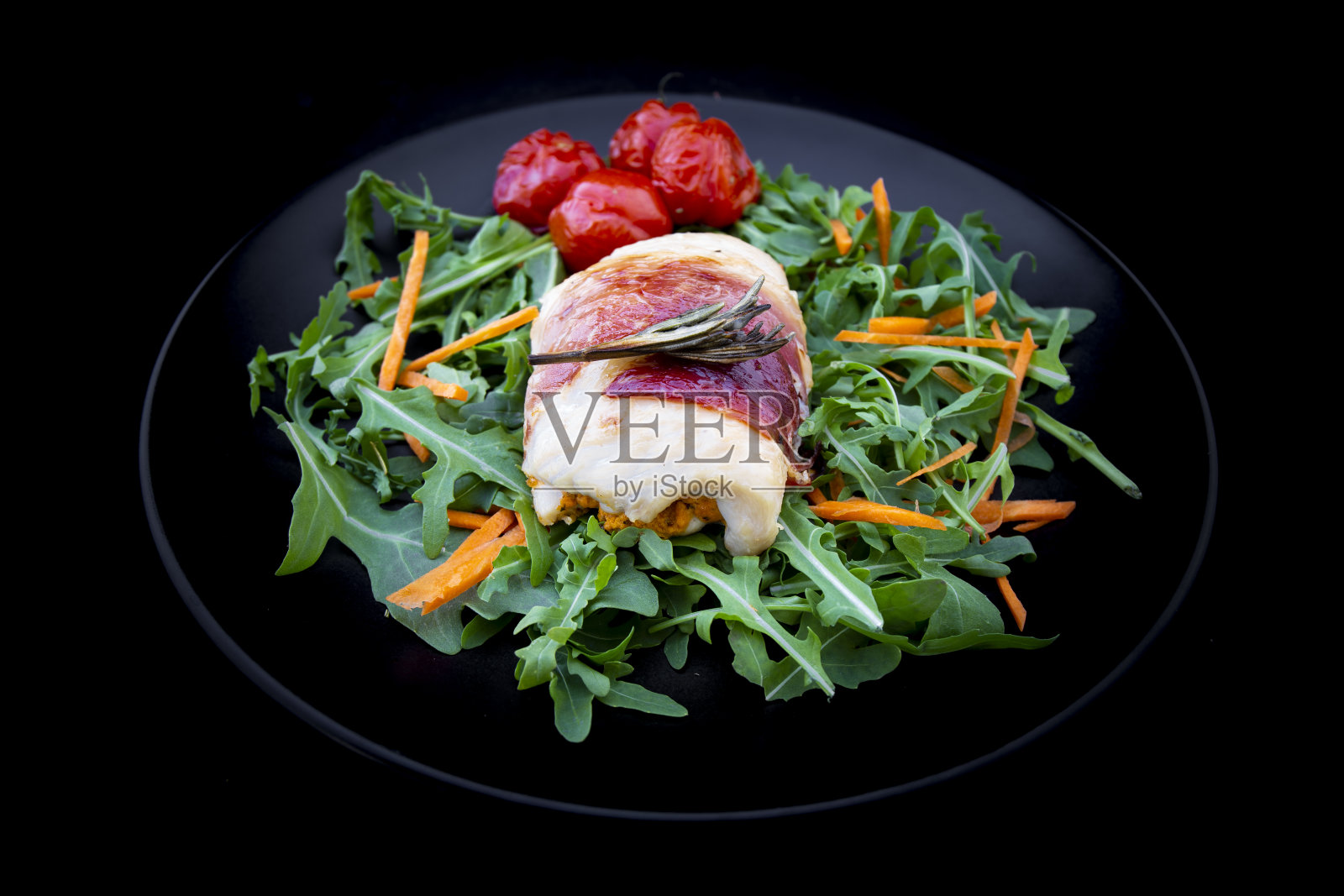 熏火腿卷鸡胸肉照片摄影图片