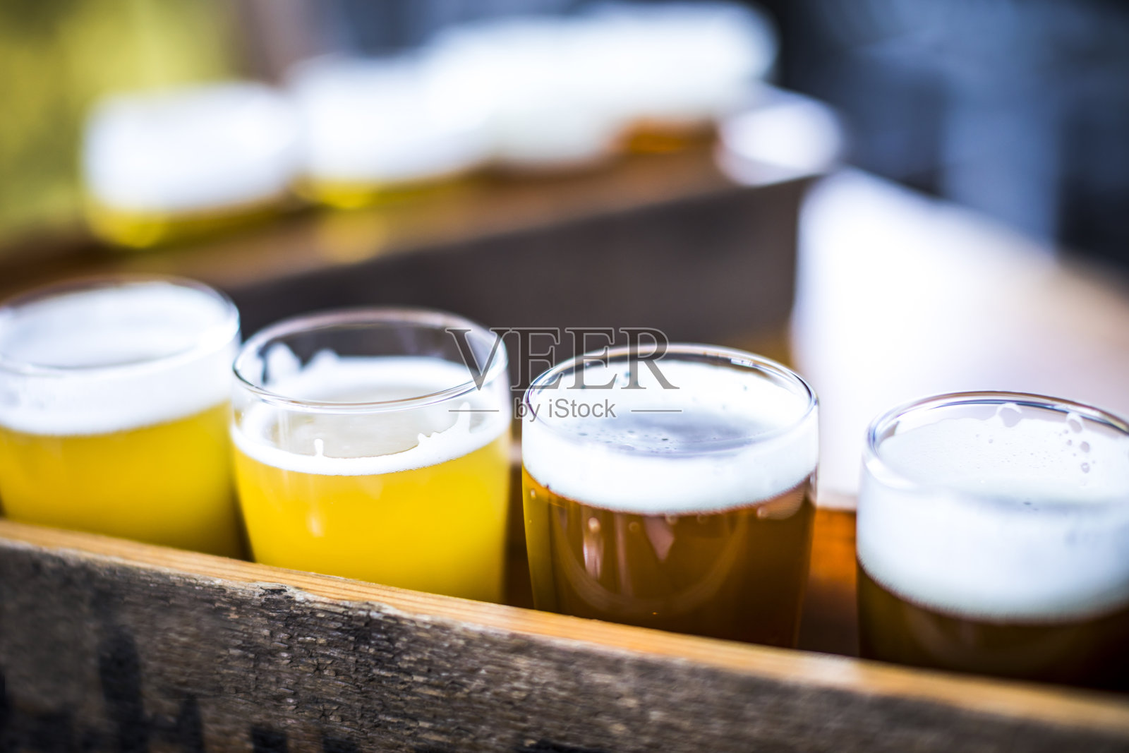 啤酒的航班。照片摄影图片