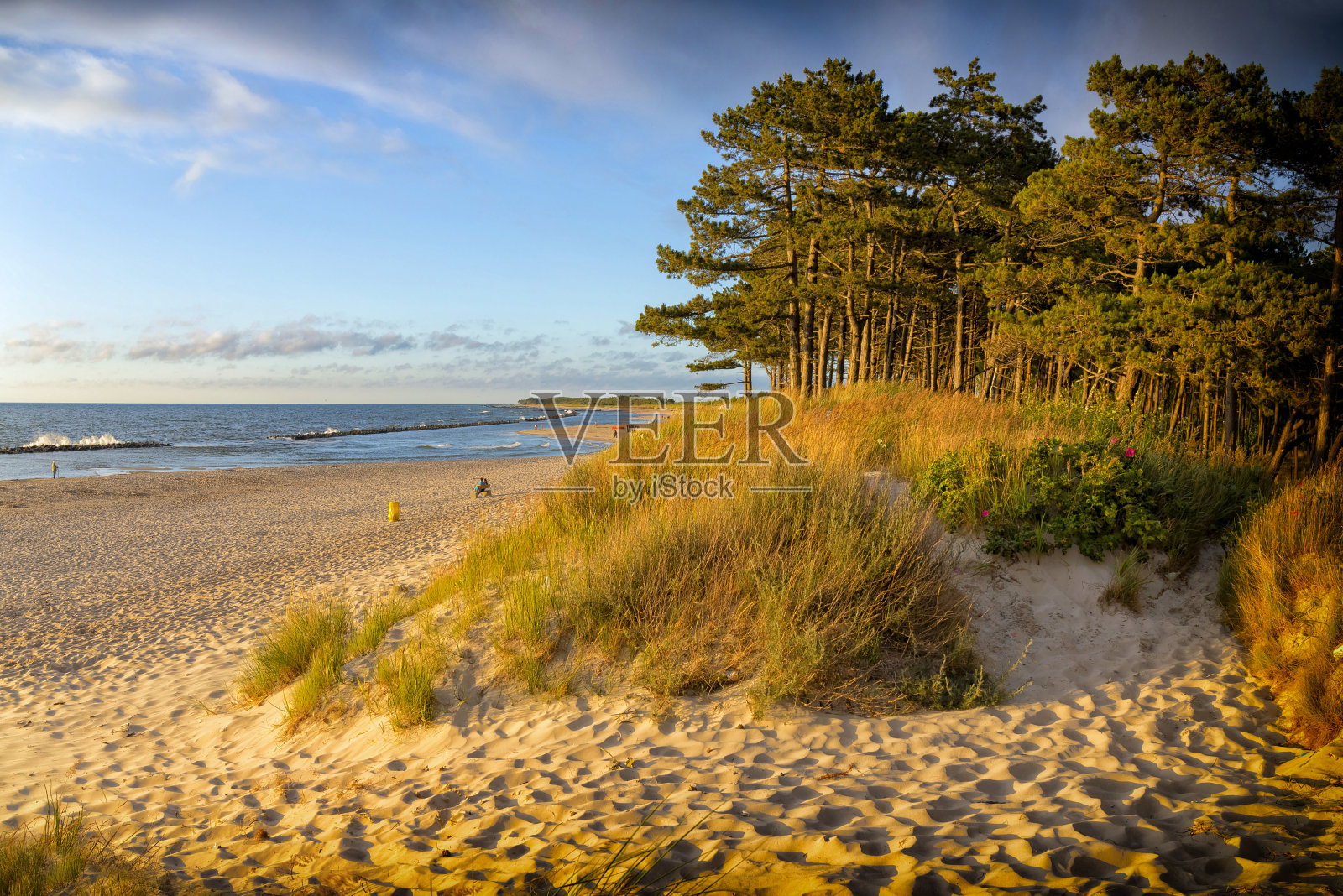 波兰假期-达罗罗，波罗的海的小旅游胜地照片摄影图片