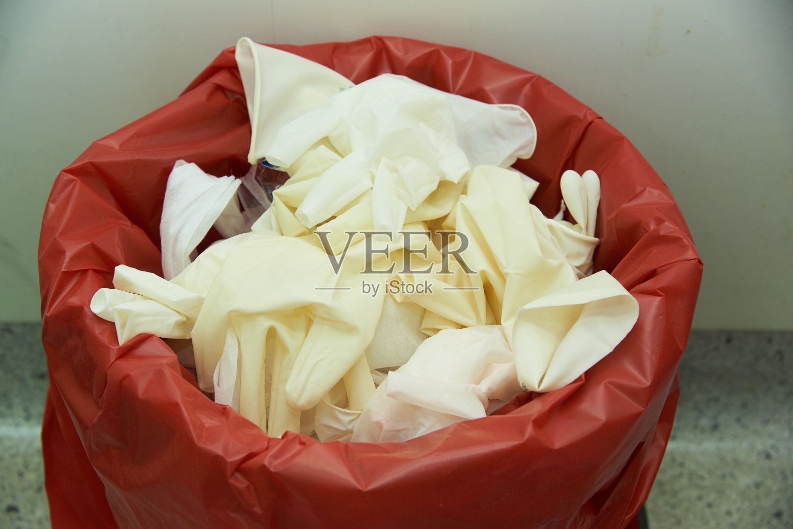 手术室的手术垃圾桶照片摄影图片