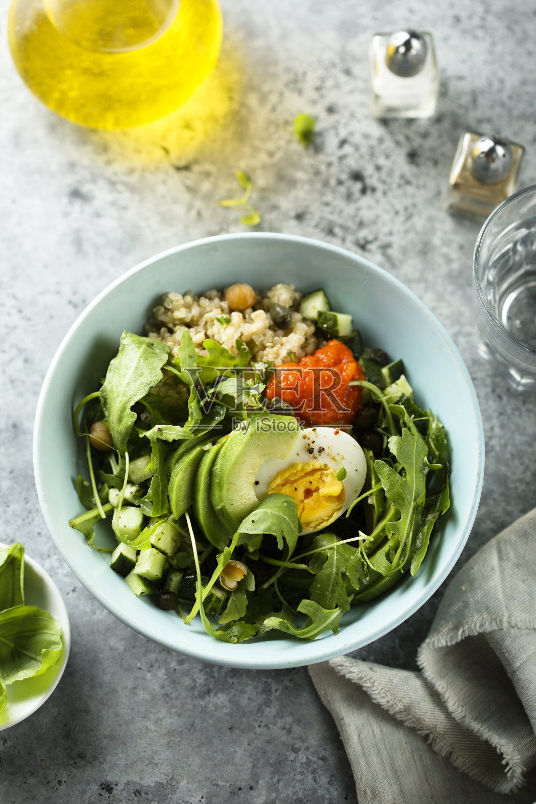 奎奴亚藜碗照片摄影图片