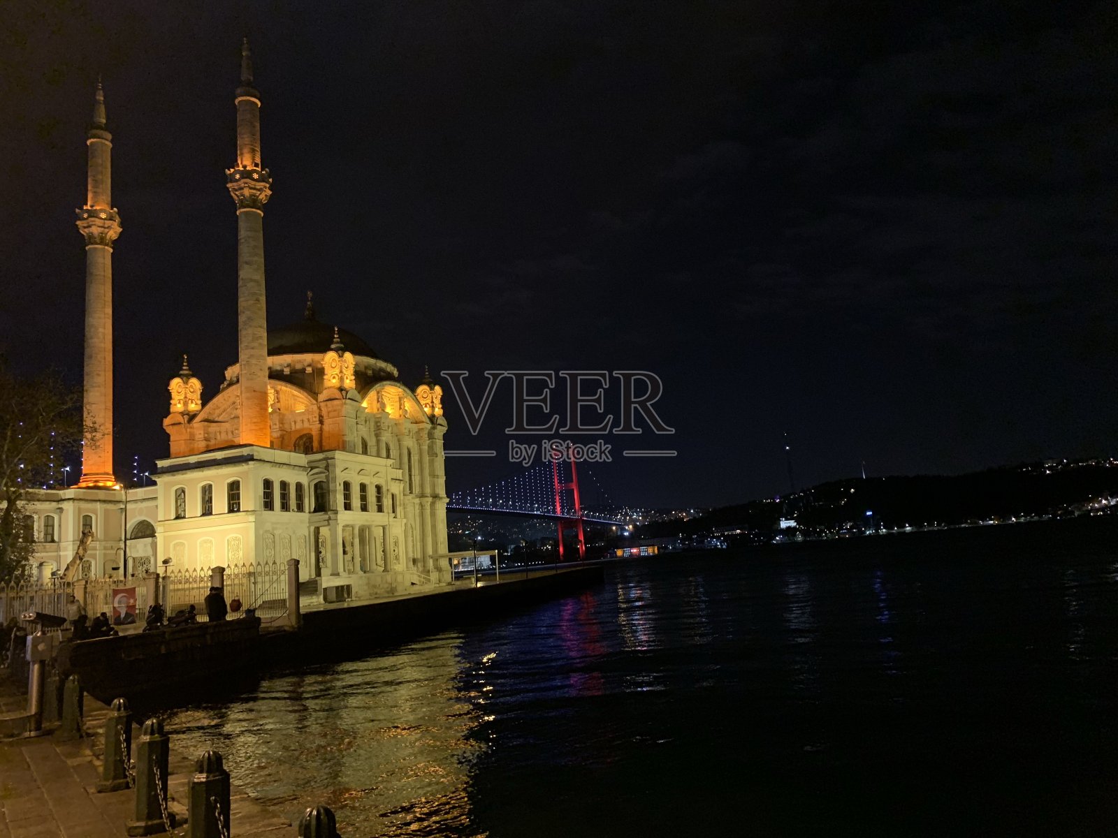 伊斯坦布尔的Ortakoy清真寺照片摄影图片