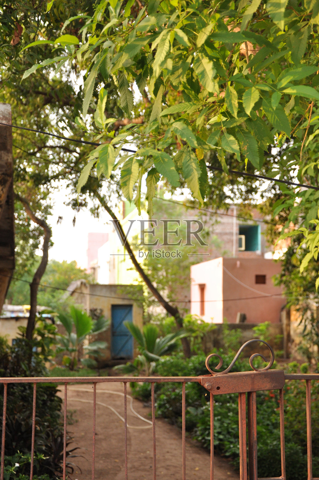 美丽的生锈的frontgate照片摄影图片