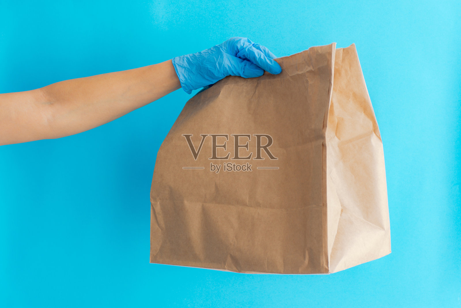 快递产品在一个纸袋照片摄影图片