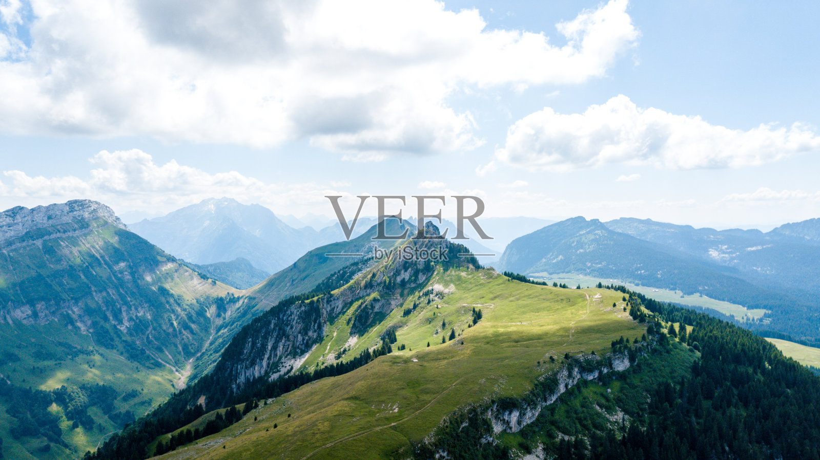 高原des Glières山高萨伏伊无人机夏季照片摄影图片