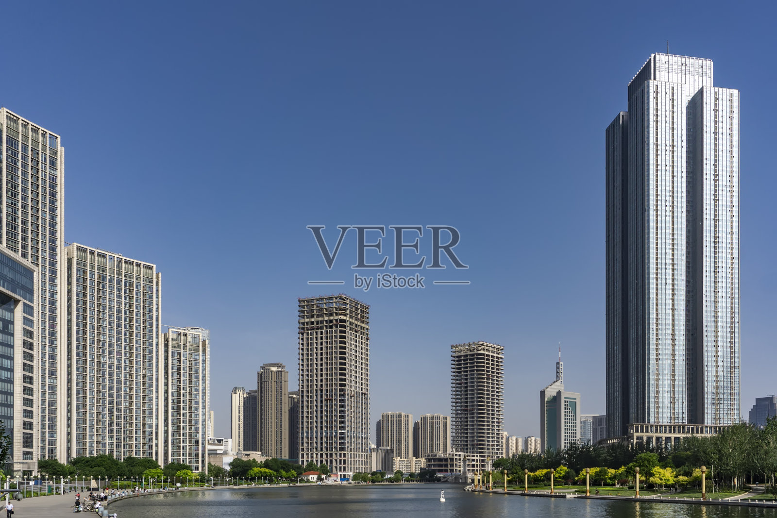 天津金融中心照片摄影图片