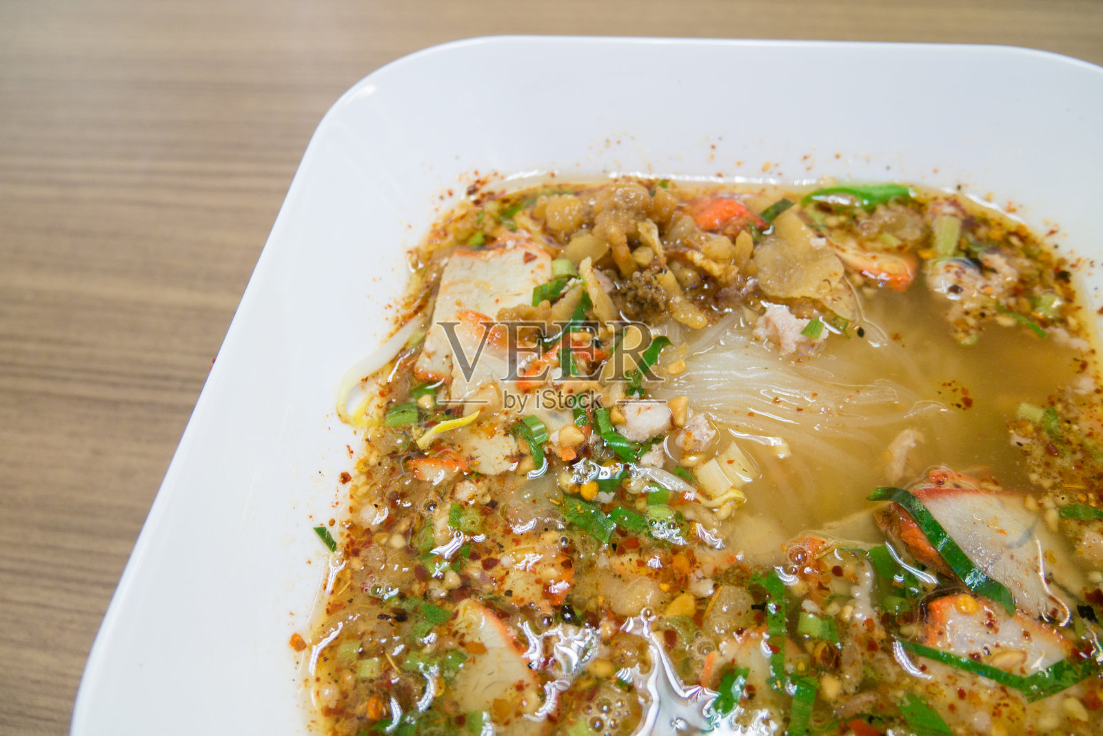 泰国面条汤，冬阴功汤，泰国菜照片摄影图片