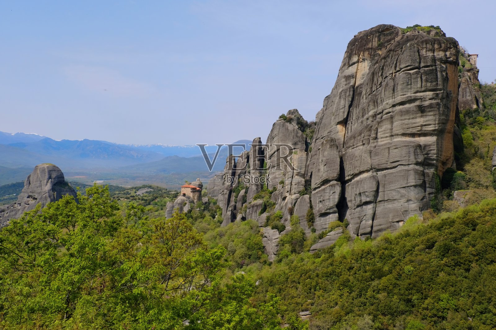 希腊著名地标迈特拉修道院全景。照片摄影图片