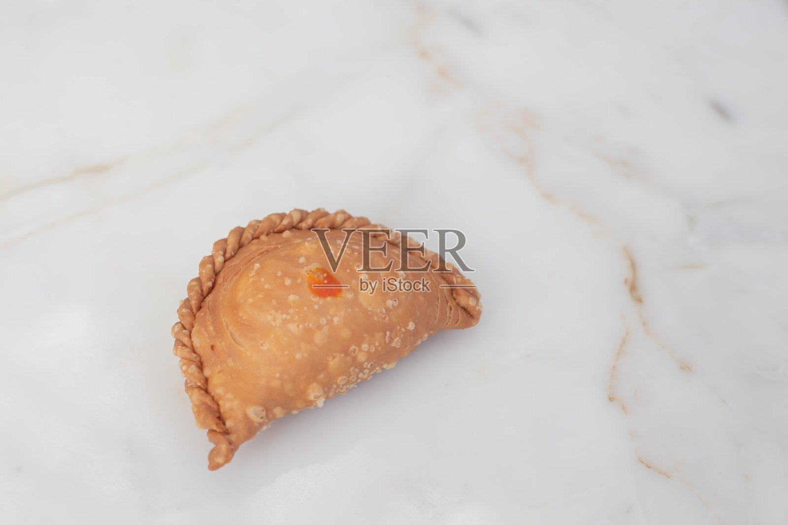 咖喱泡芙照片摄影图片