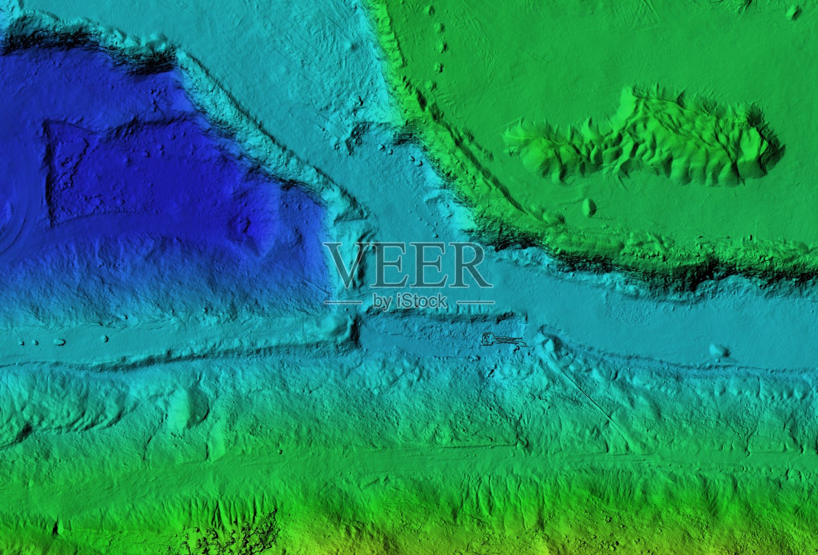 一个有陡峭岩壁的挖掘场地的高程模型照片摄影图片