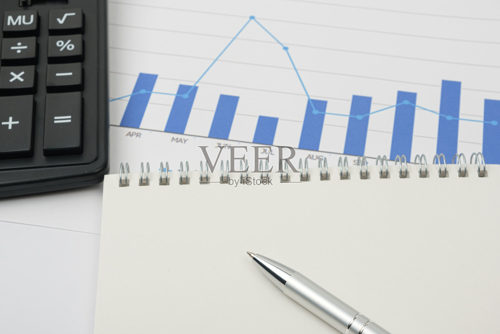 图表，业务表。商务人士的工作场所。照片摄影图片