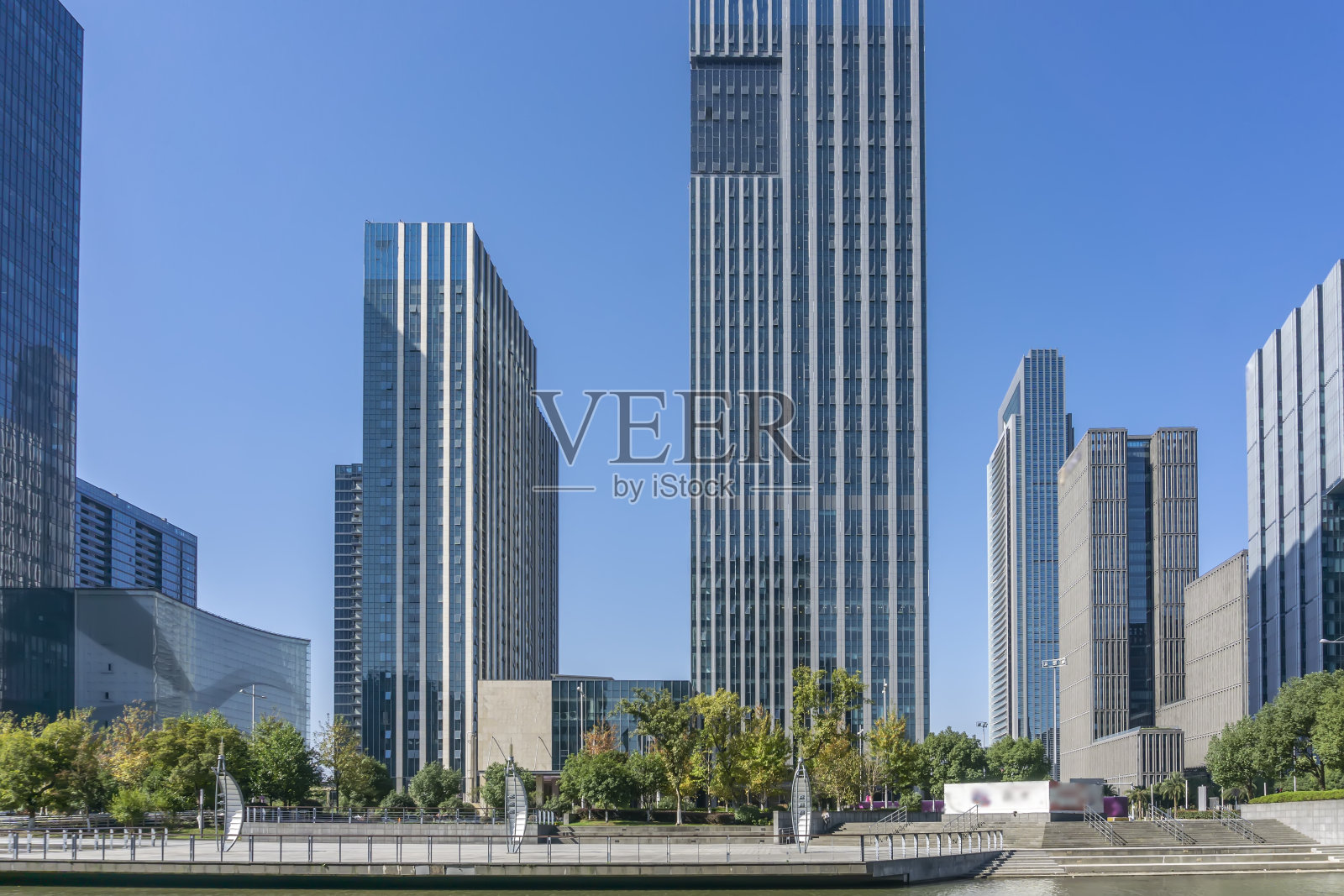 宁波金融中心街景照片摄影图片