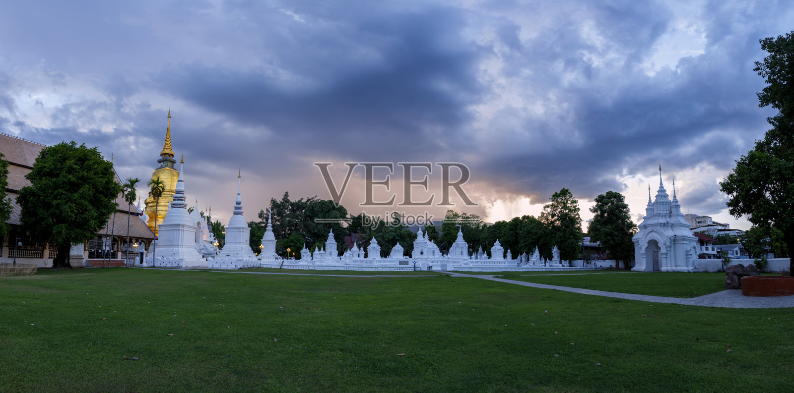 泰国清迈的瓦松德高。照片摄影图片