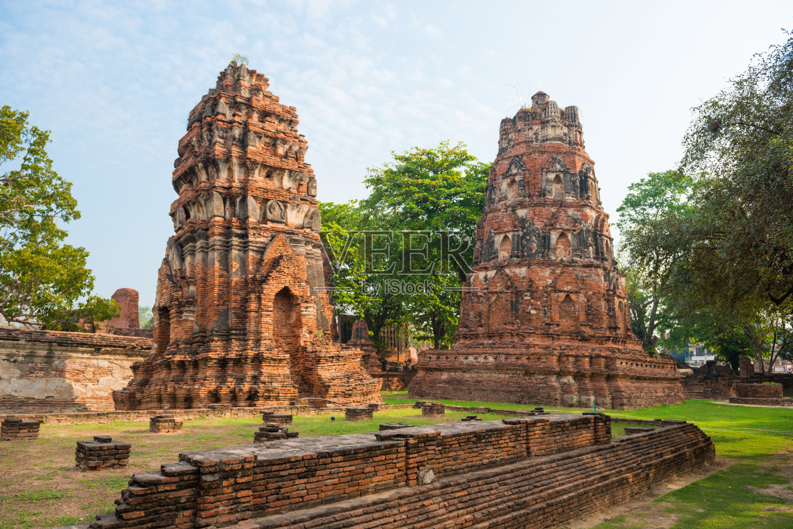 泰国历史和宗教首都大城府遗址照片摄影图片