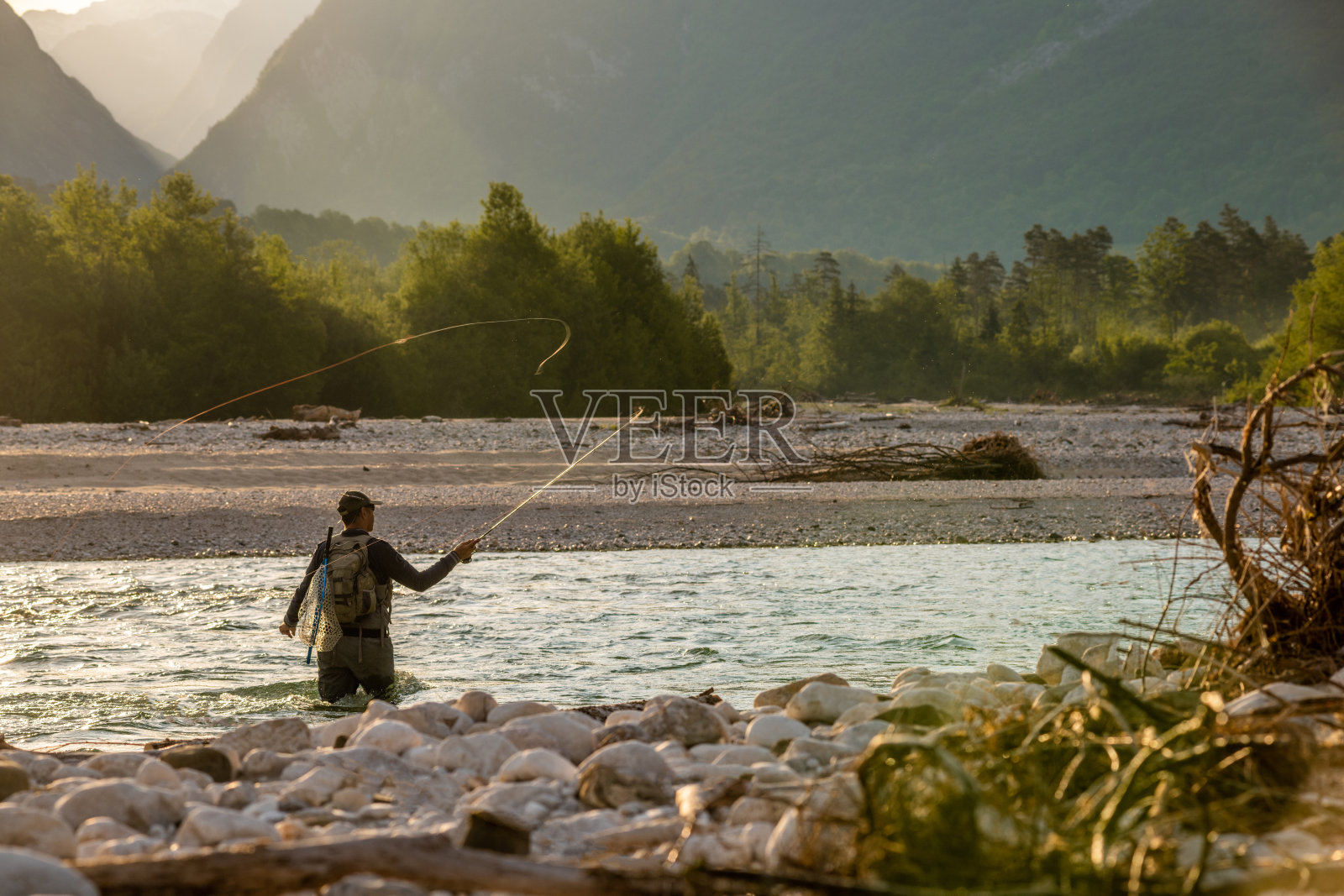 抛出飞线照片摄影图片