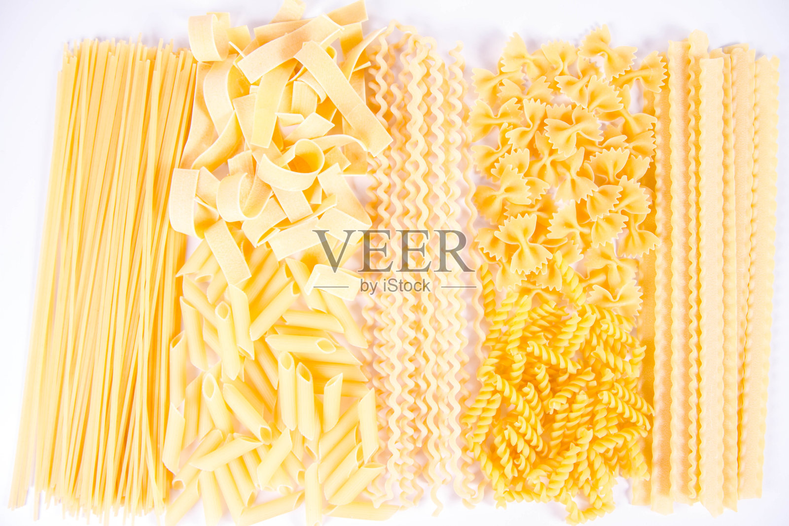 不同种类的面食照片摄影图片