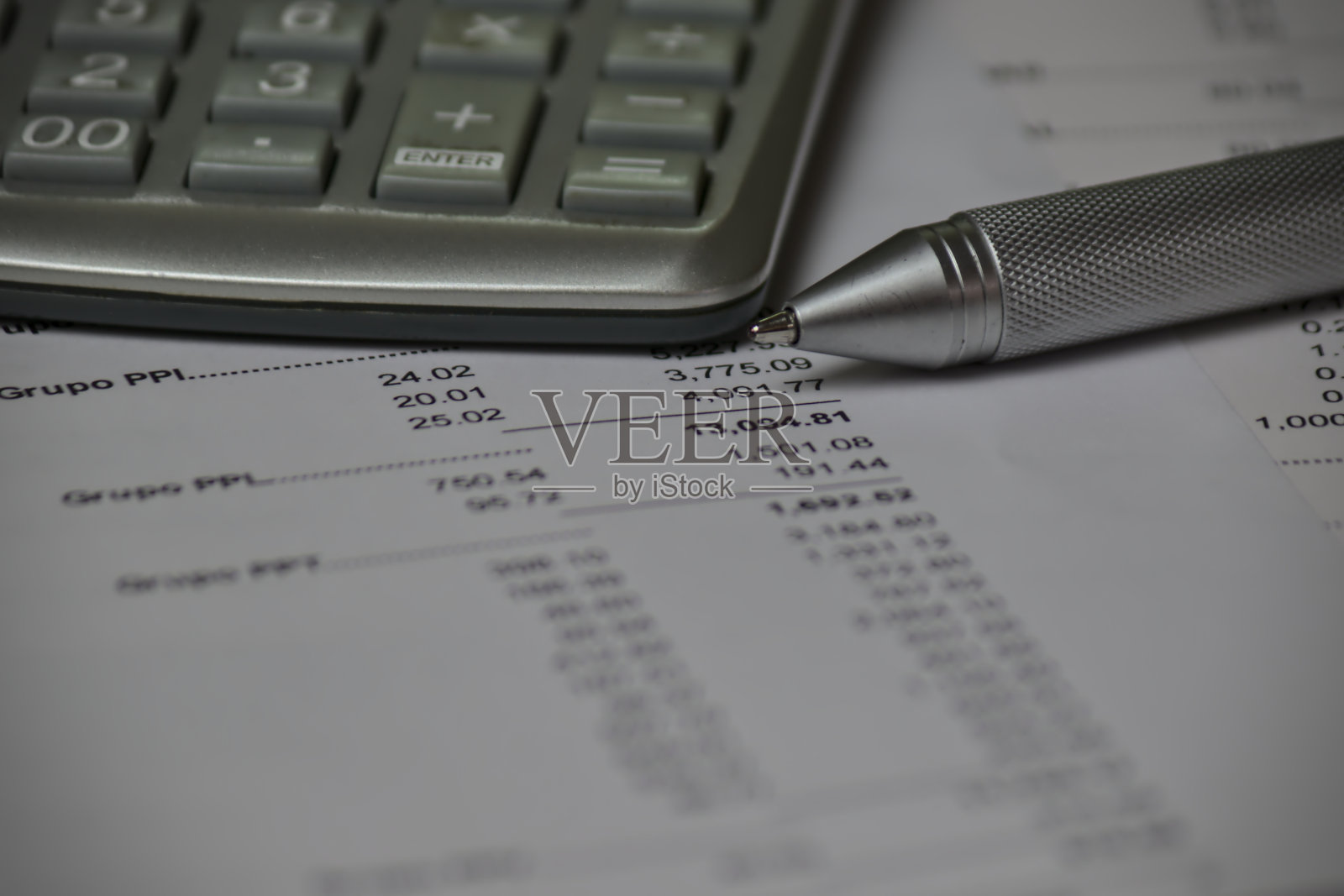 概念测量和建筑预算，计算初始工作成本。融资、贷款、评估照片摄影图片