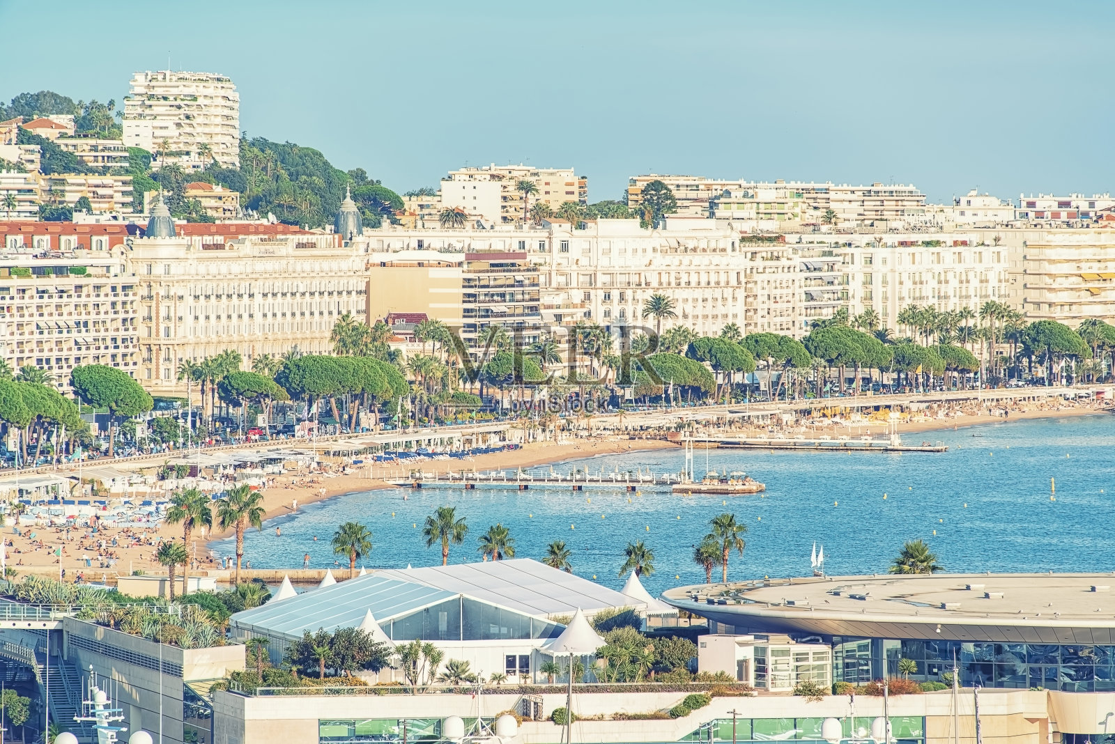 从山上俯瞰戛纳照片摄影图片