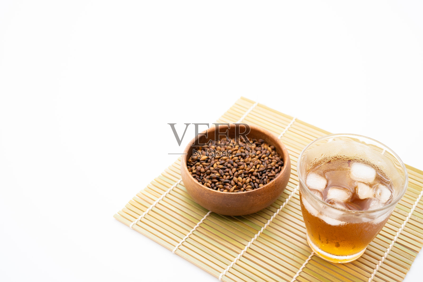 大麦茶照片摄影图片