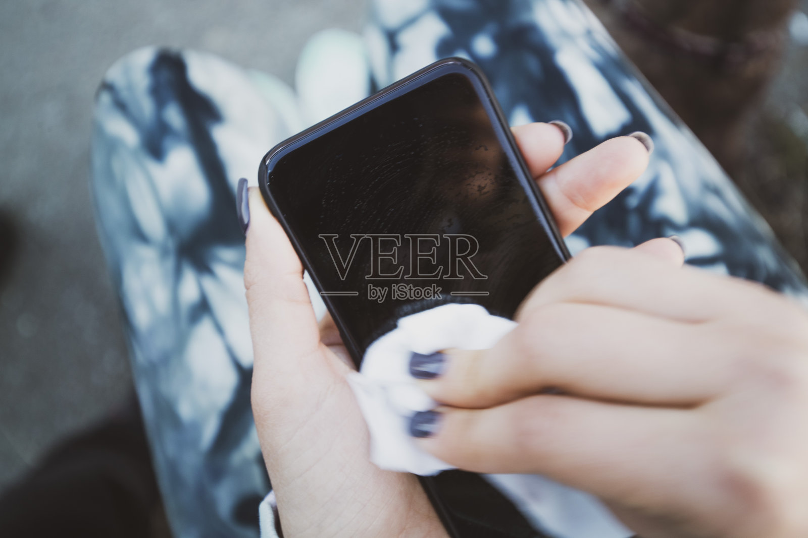 保持安全，保持头脑清醒!照片摄影图片