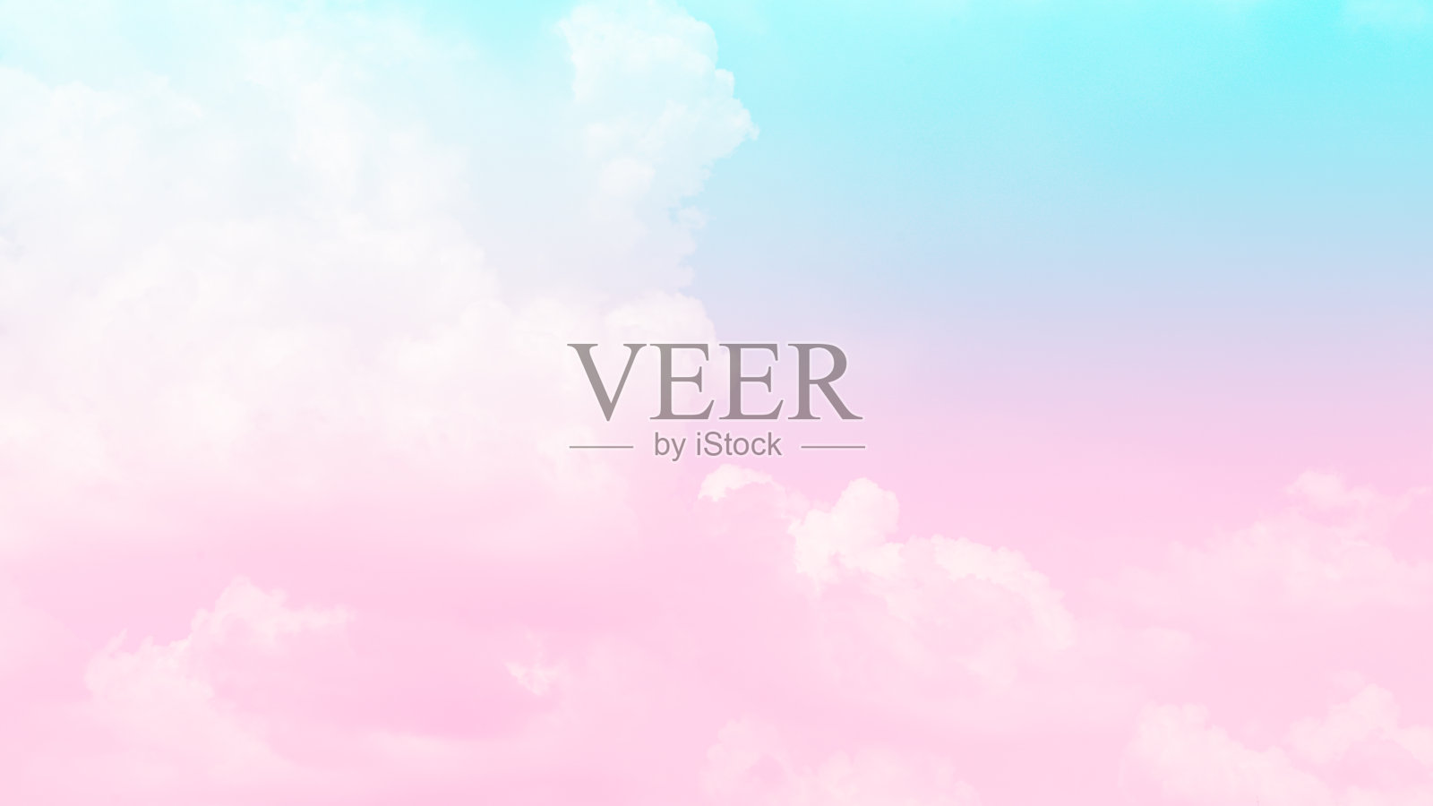 美丽的天空和柔和柔和的云彩。粉嫩的云彩在天空的背景色彩柔和的色调。照片摄影图片