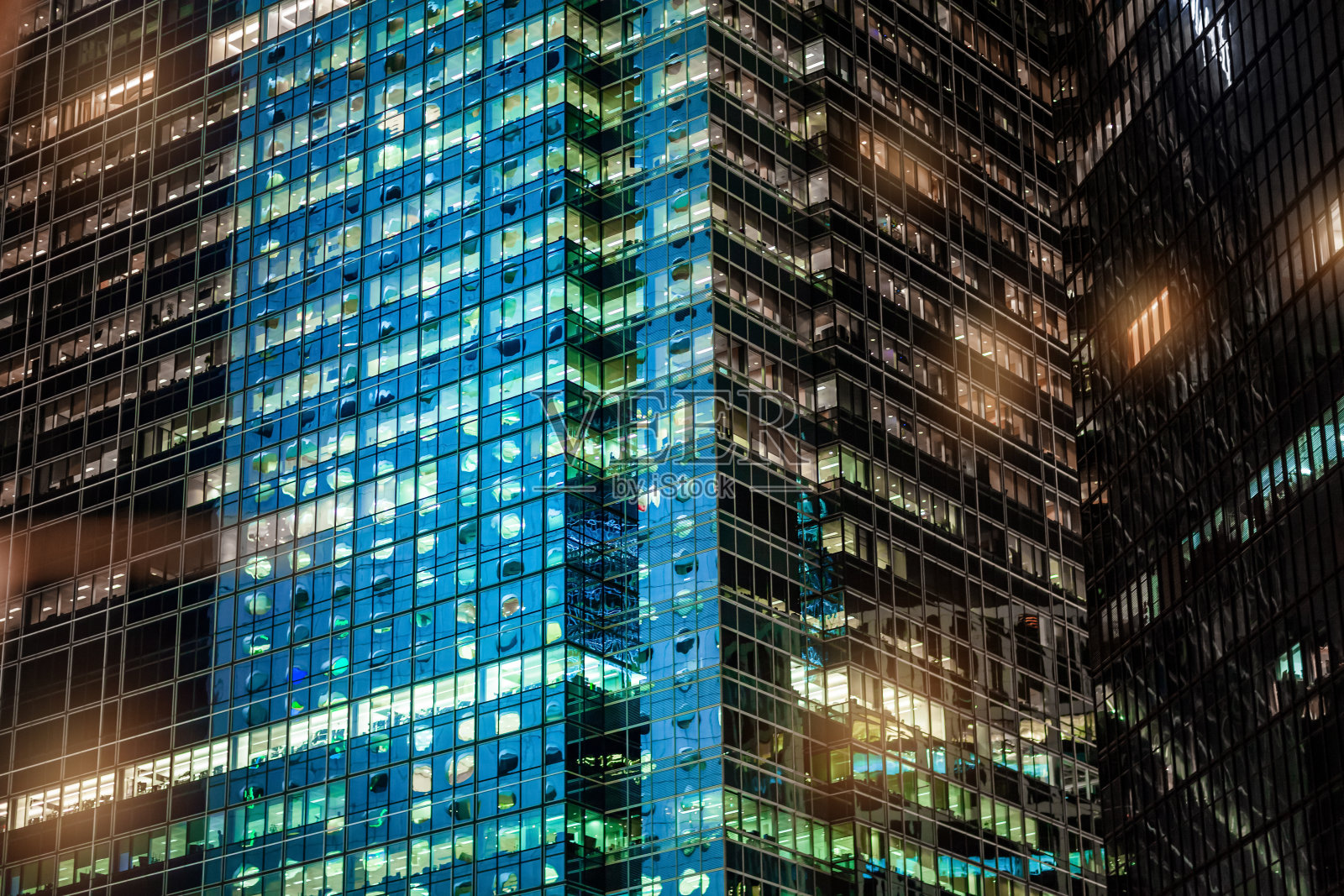 香港办公大楼的夜景照片摄影图片